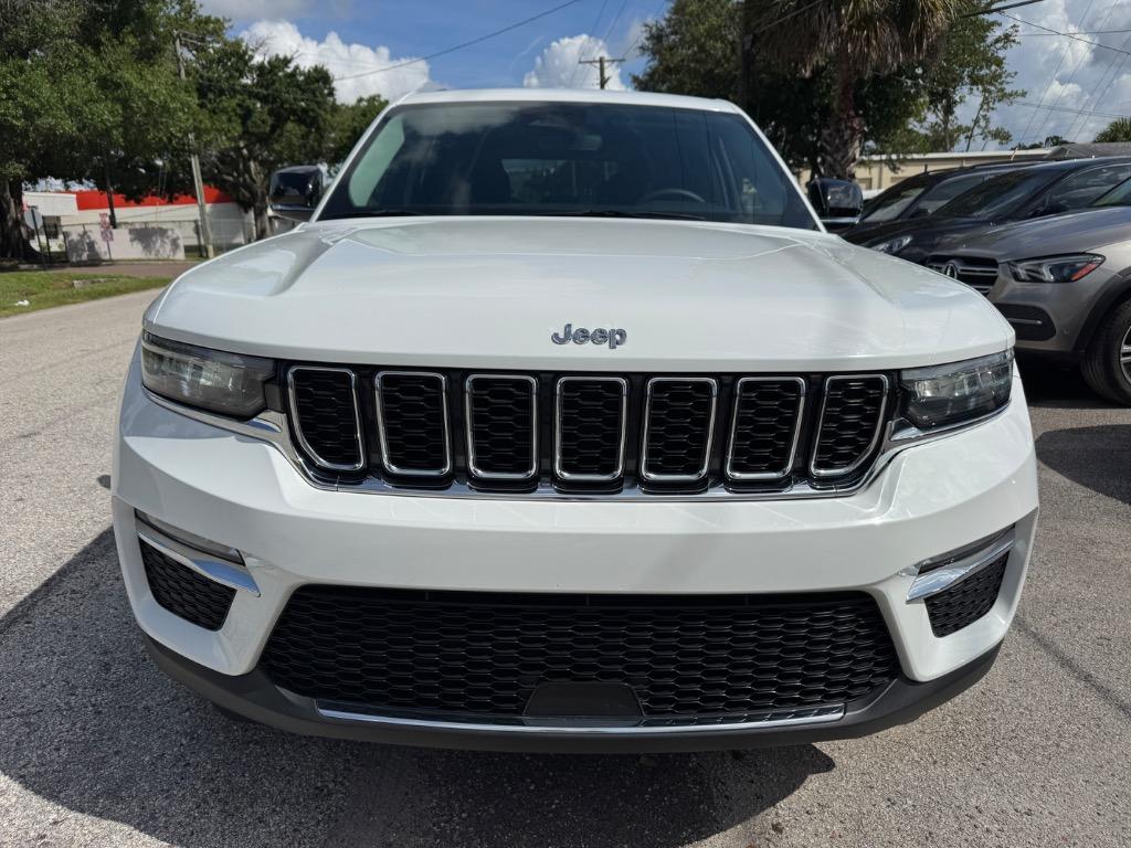 2022 Jeep Cherokee - $25,998