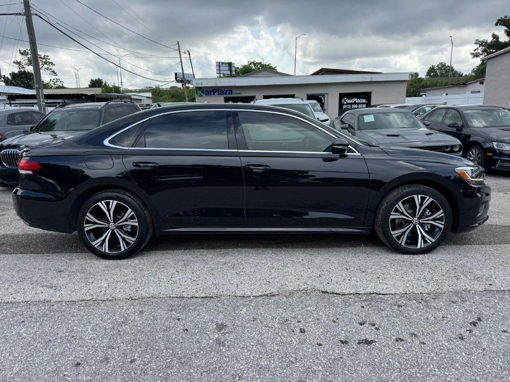 2020 Volkswagen Passat - $11,998