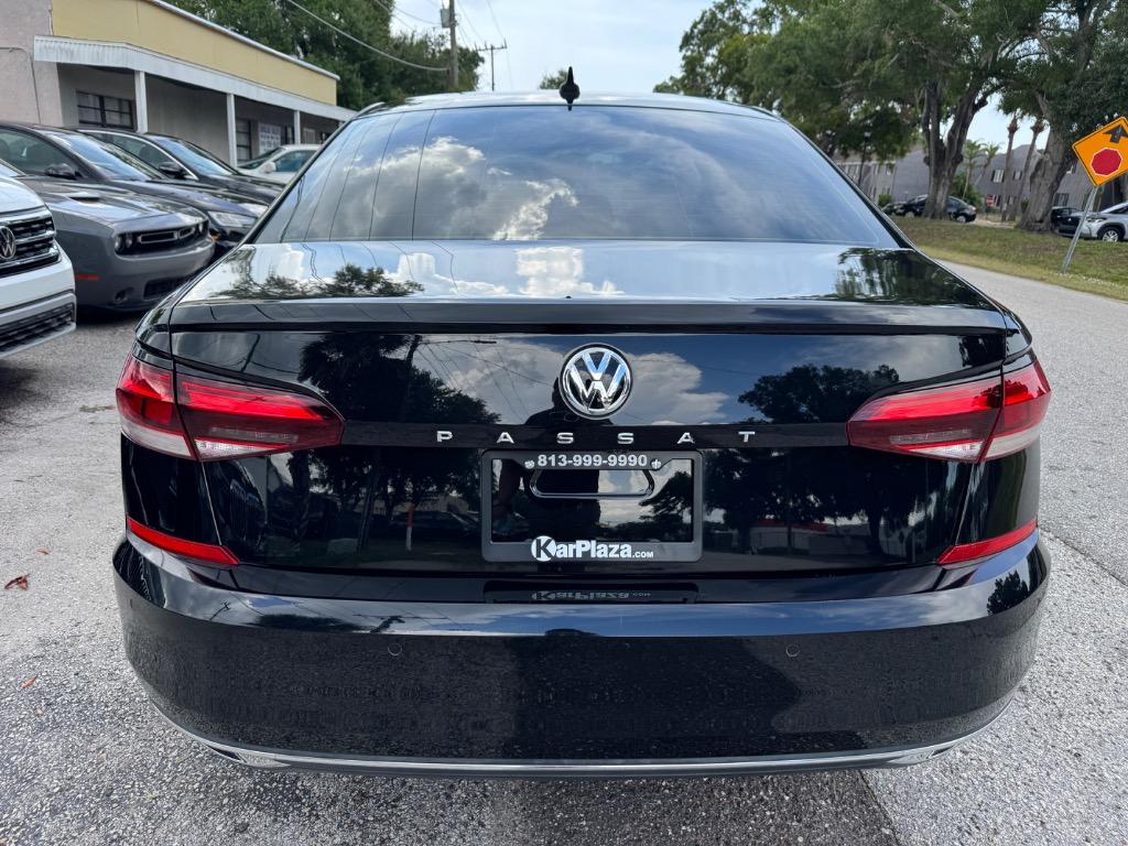 2020 Volkswagen Passat - $11,998
