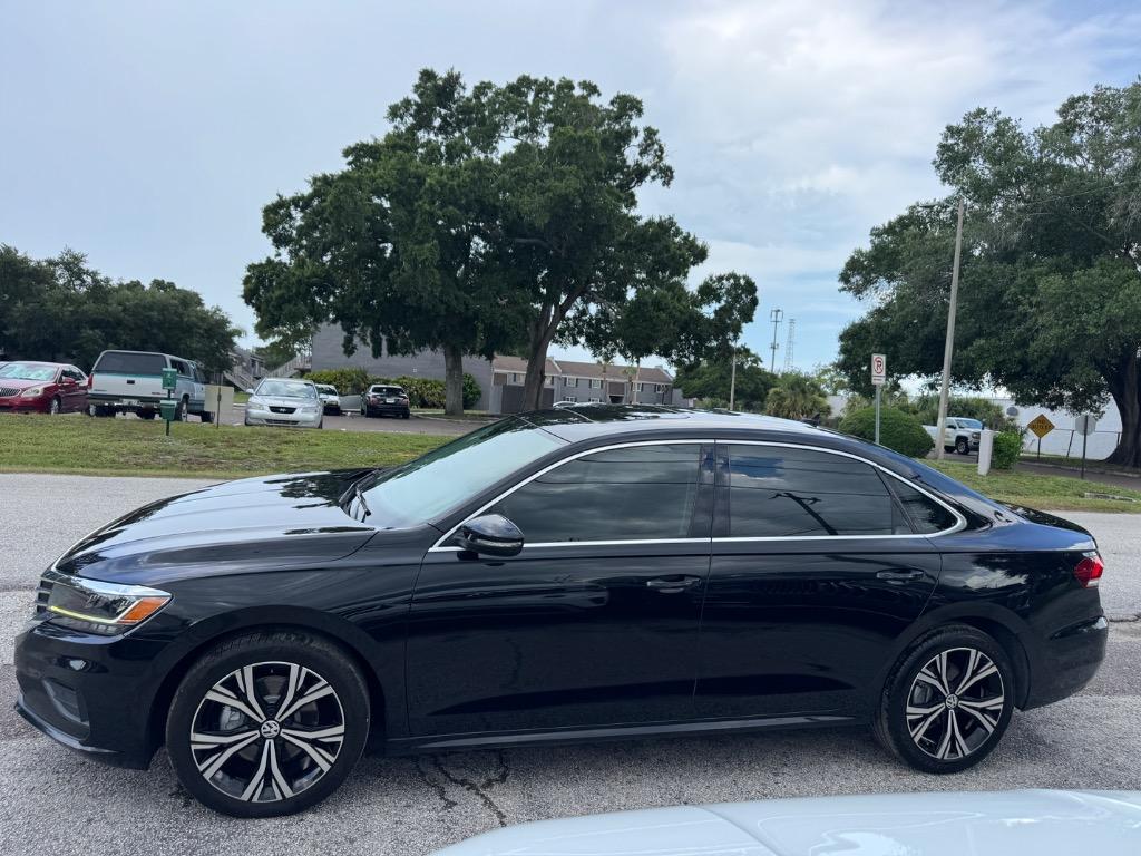 2020 Volkswagen Passat - $11,998