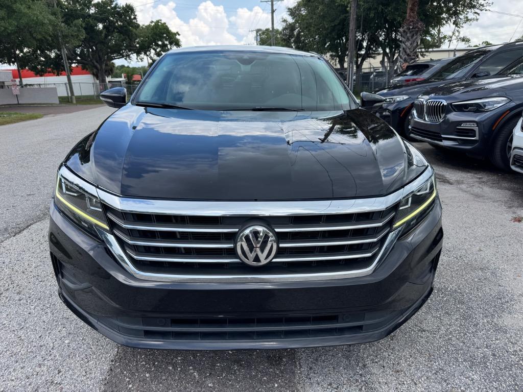 2020 Volkswagen Passat - $11,998