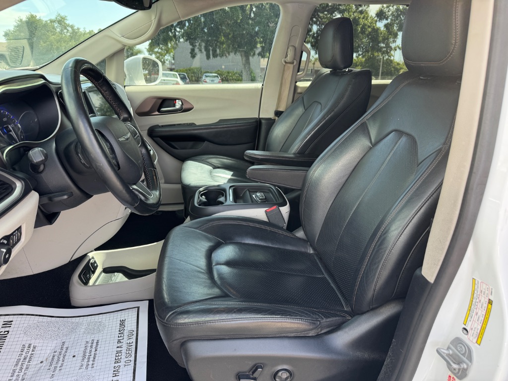 2019 Chrysler Pacifica - $10,998