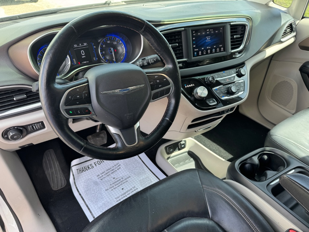 2019 Chrysler Pacifica - $10,998