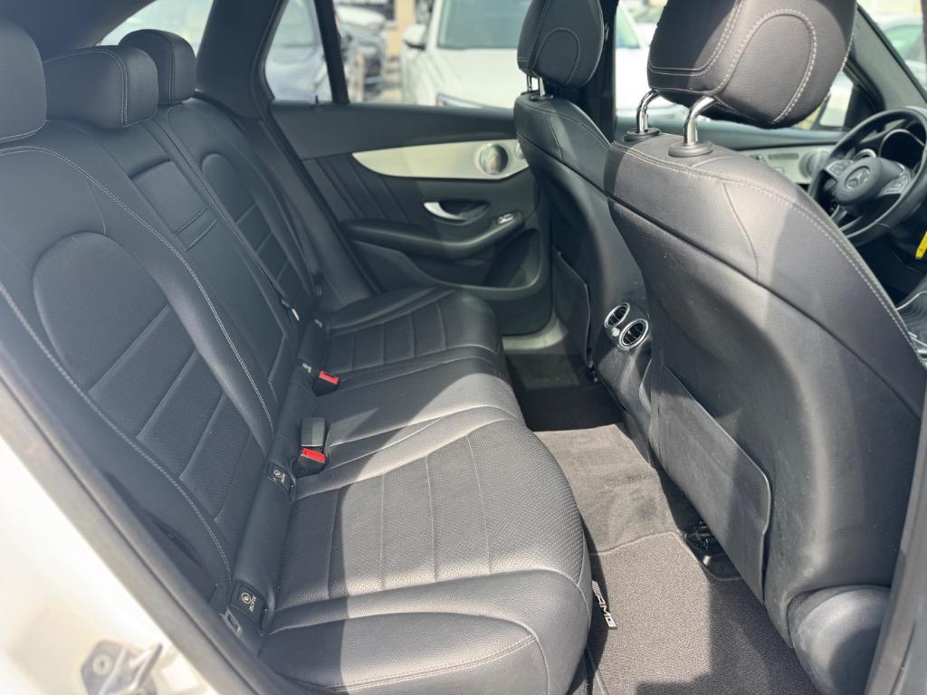2019 Mercedes-Benz C-Class - $15,998