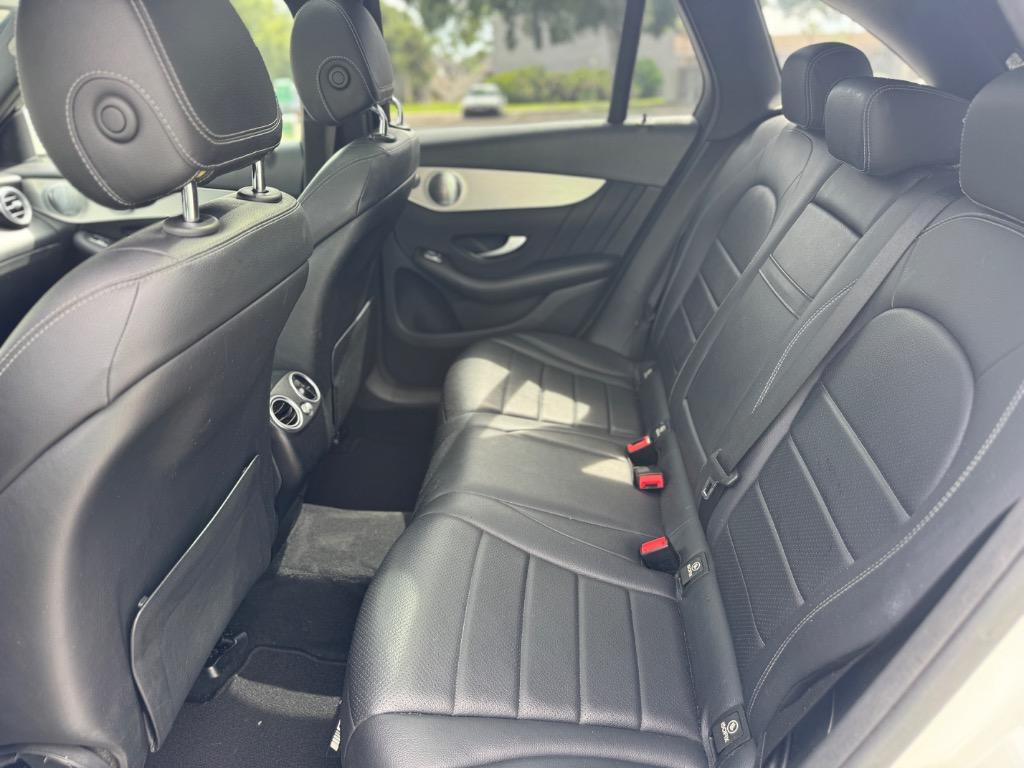 2019 Mercedes-Benz C-Class - $15,998