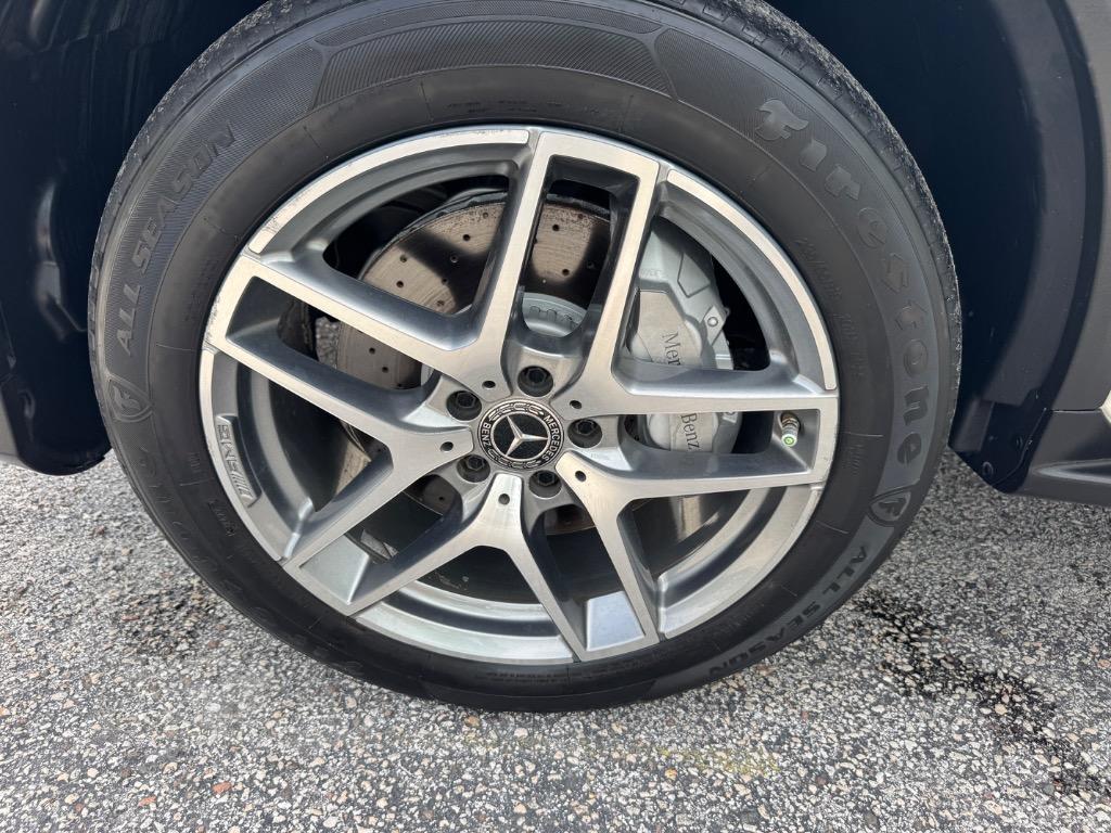2019 Mercedes-Benz C-Class - $15,998