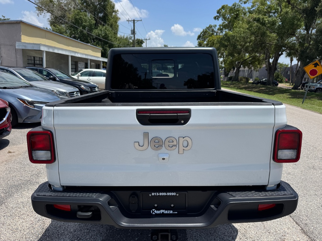2020 Jeep Gladiator - $24,998