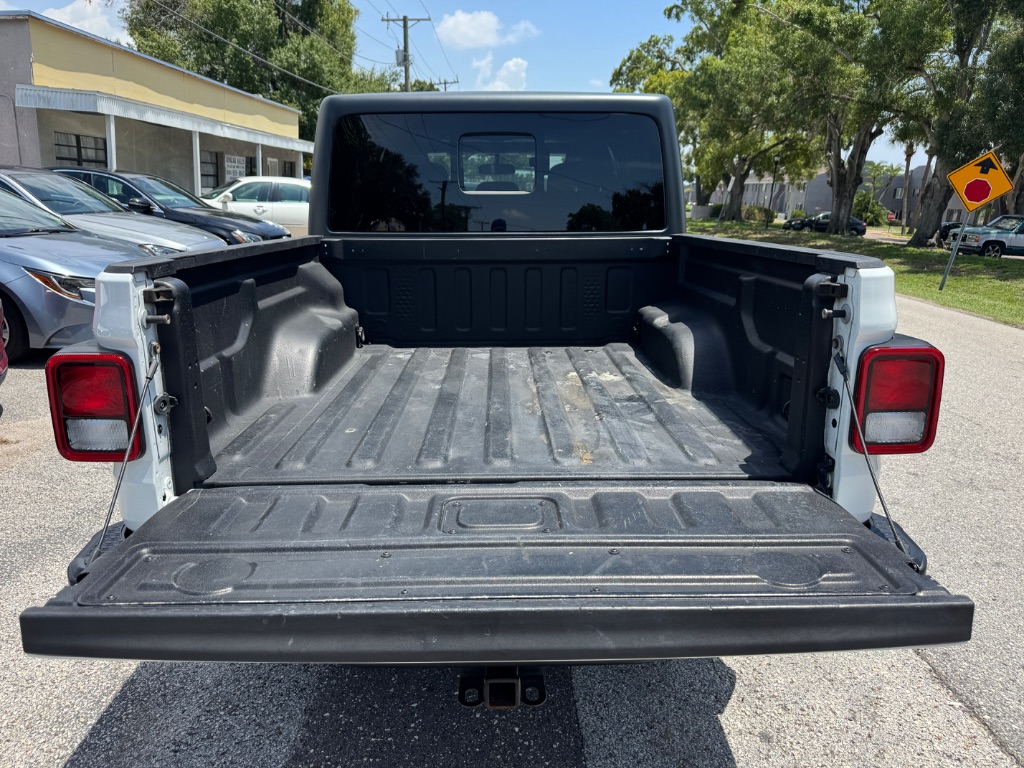 2020 Jeep Gladiator - $24,998