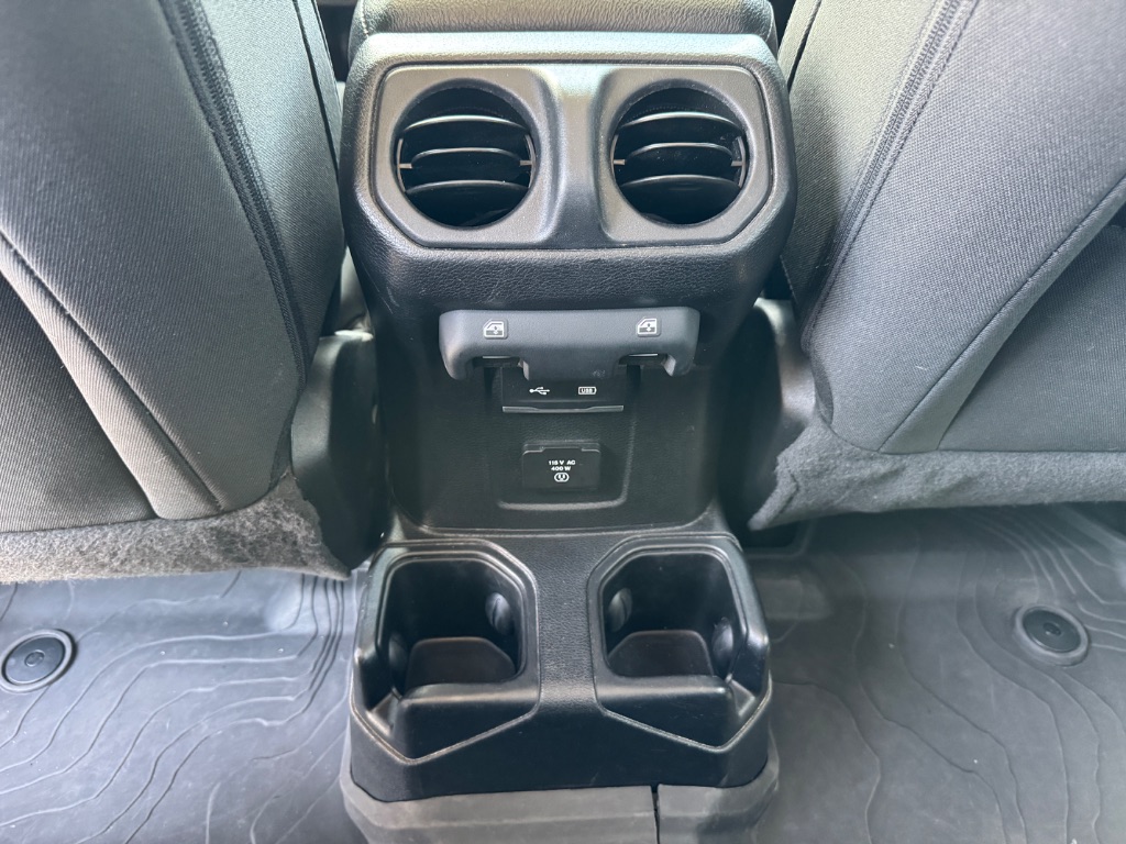 2020 Jeep Gladiator - $24,998