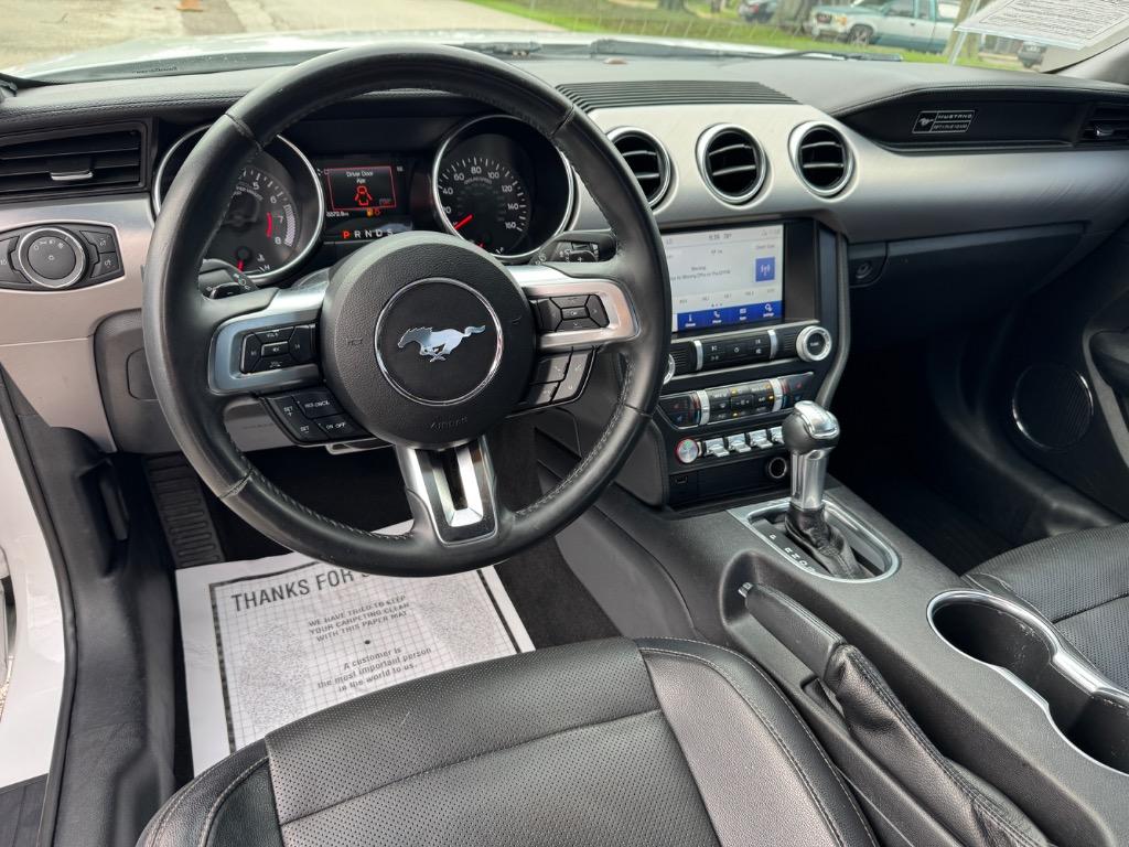 2020 Ford Mustang - $21,998