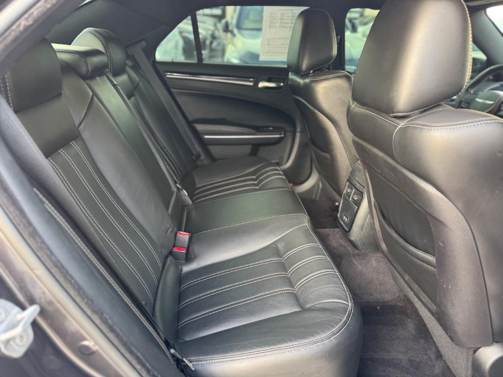2018 Chrysler 300 - $16,998