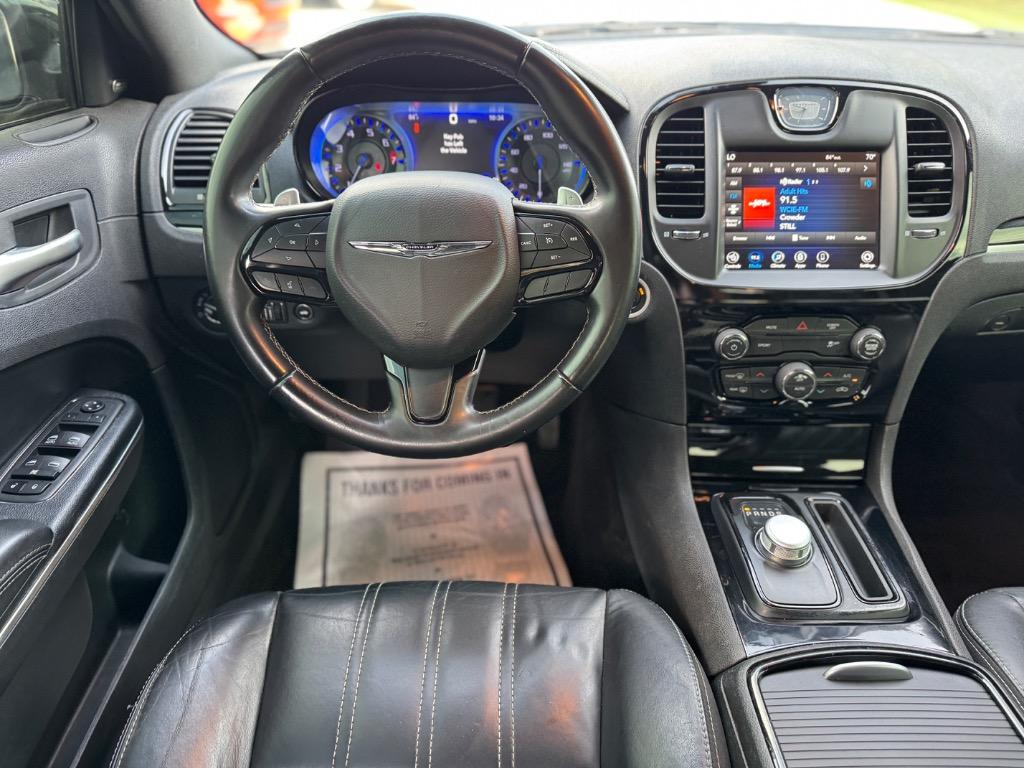 2018 Chrysler 300 - $16,998