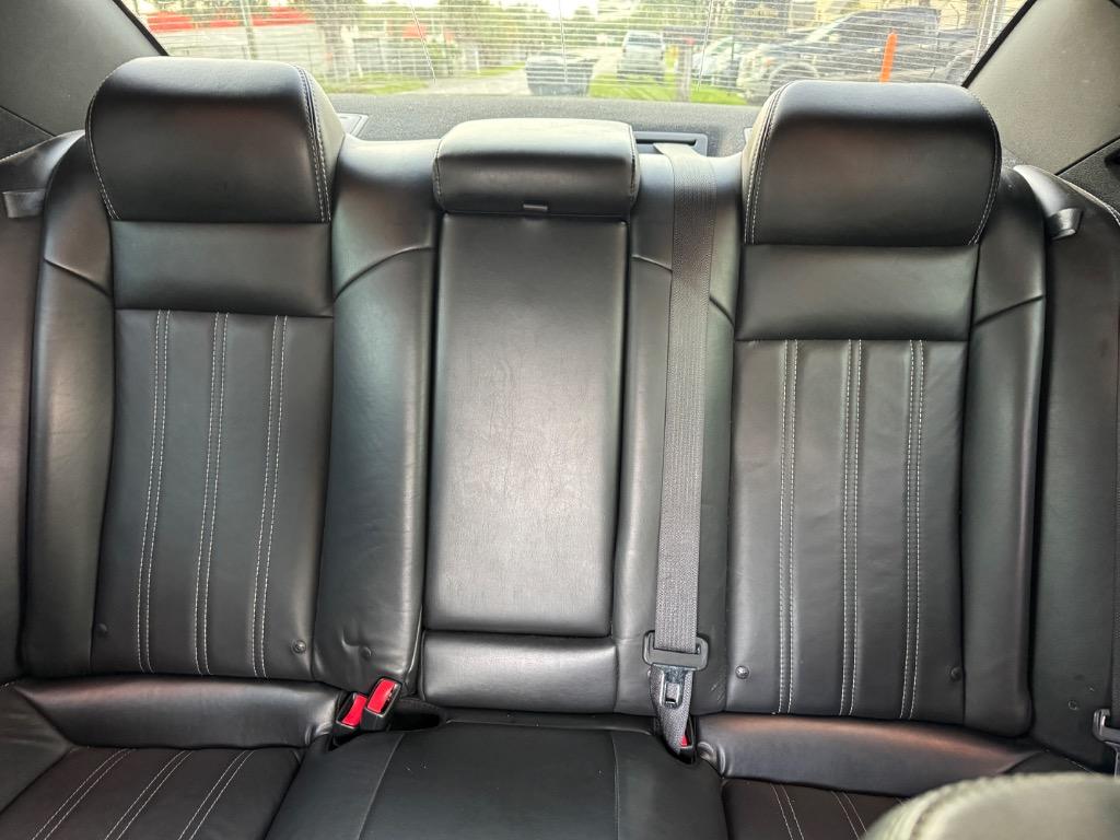2018 Chrysler 300 - $16,998
