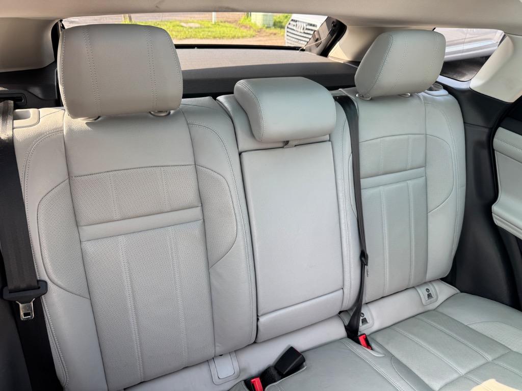 2020 Land Rover Range Rover Evoque - $24,998