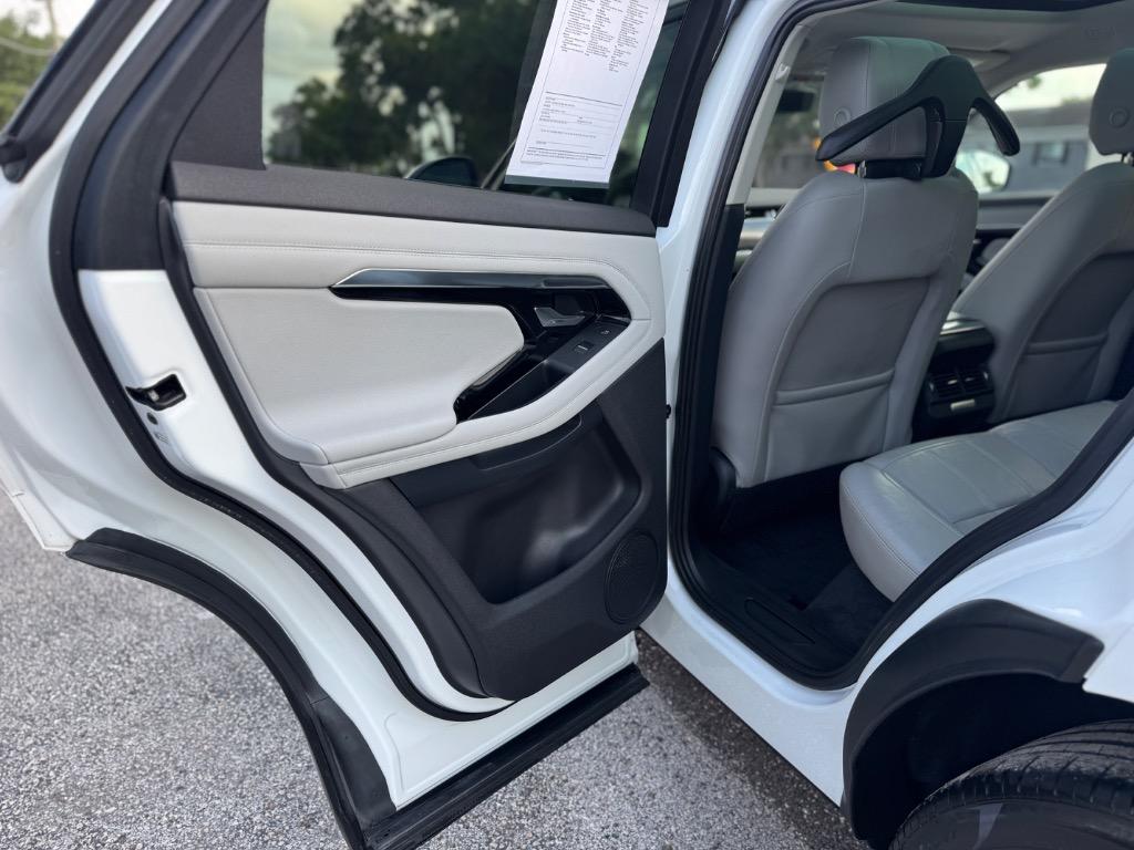 2020 Land Rover Range Rover Evoque - $24,998