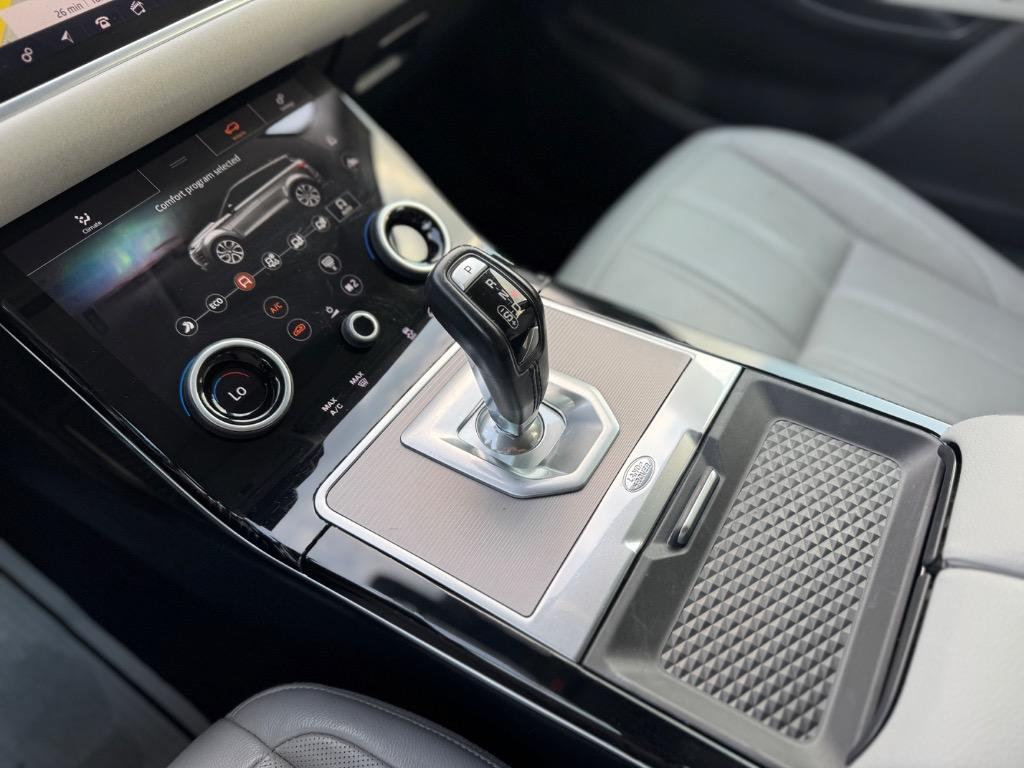 2020 Land Rover Range Rover Evoque - $24,998