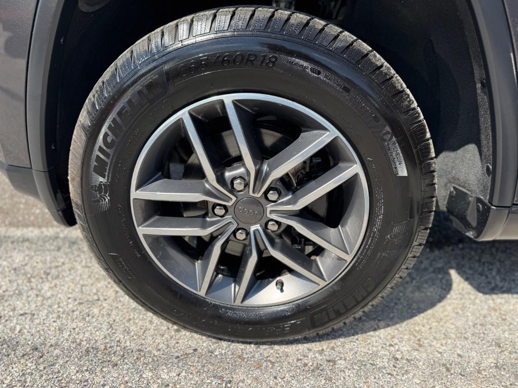 2020 Jeep Cherokee - $18,998