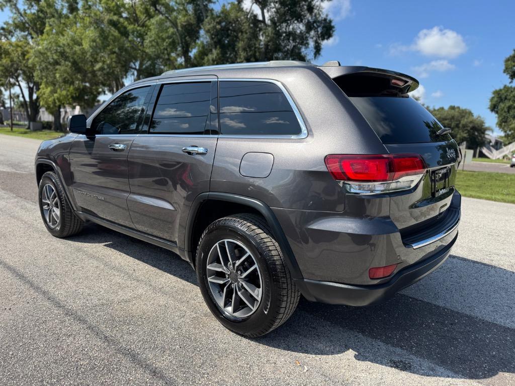 2020 Jeep Cherokee - $18,998