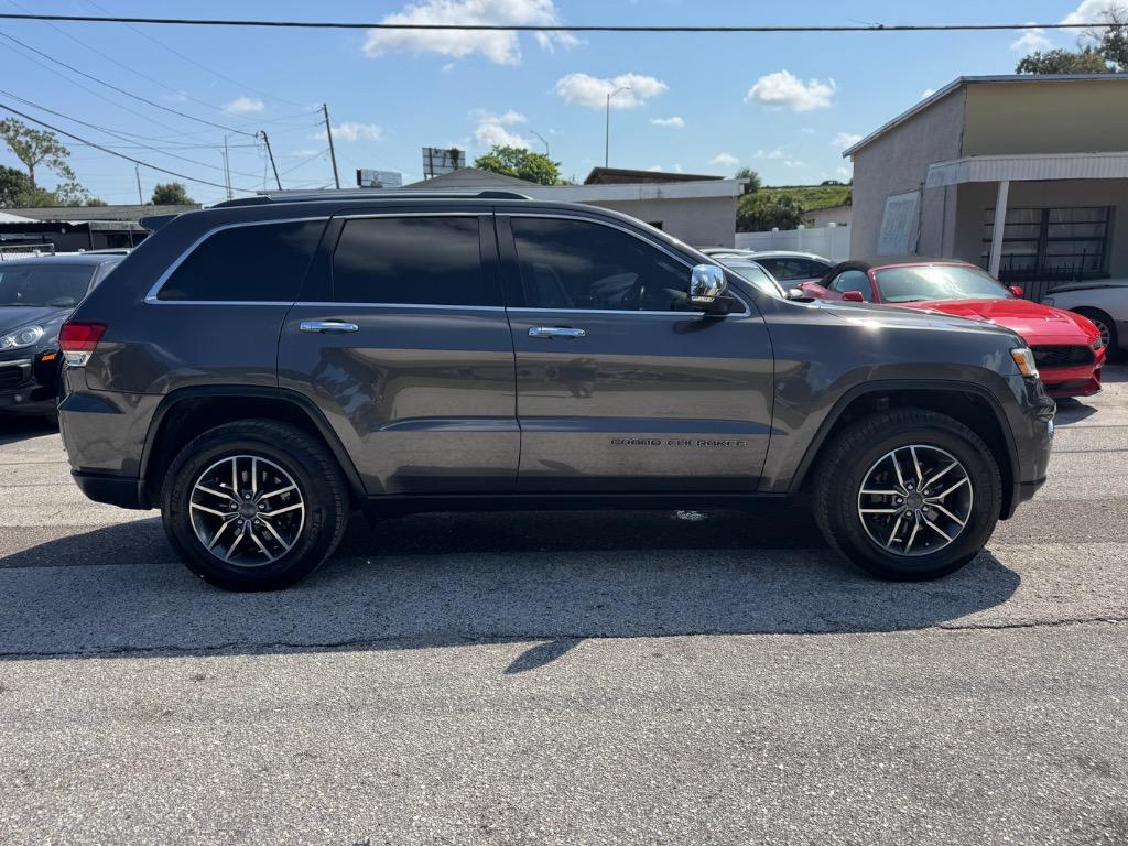 2020 Jeep Cherokee - $18,998