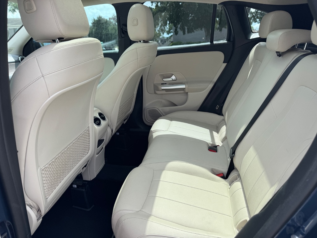 2021 Mercedes-Benz A-Class - $21,998