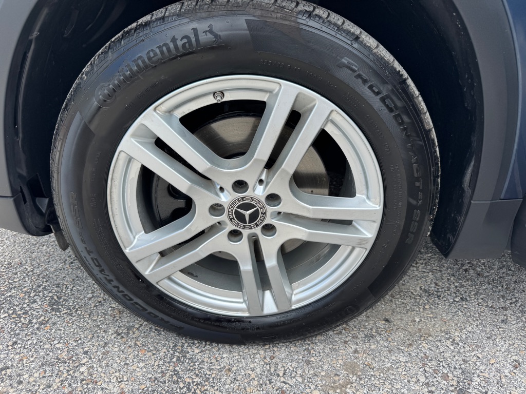 2021 Mercedes-Benz A-Class - $21,998