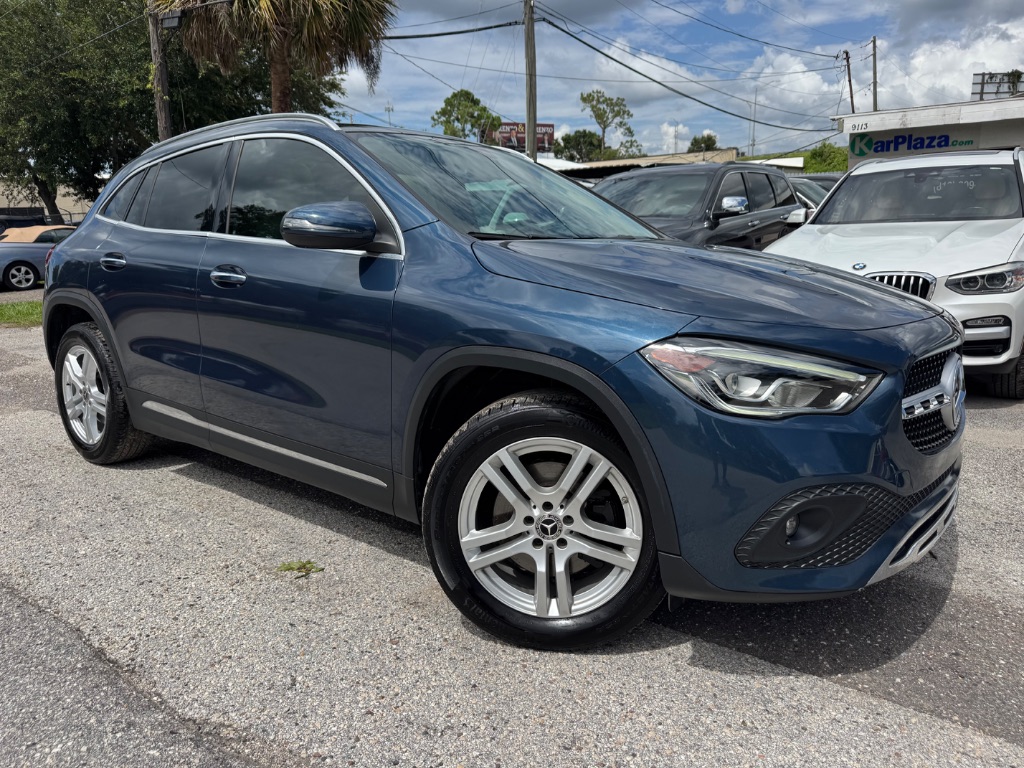 2021 Mercedes-Benz A-Class - $21,998