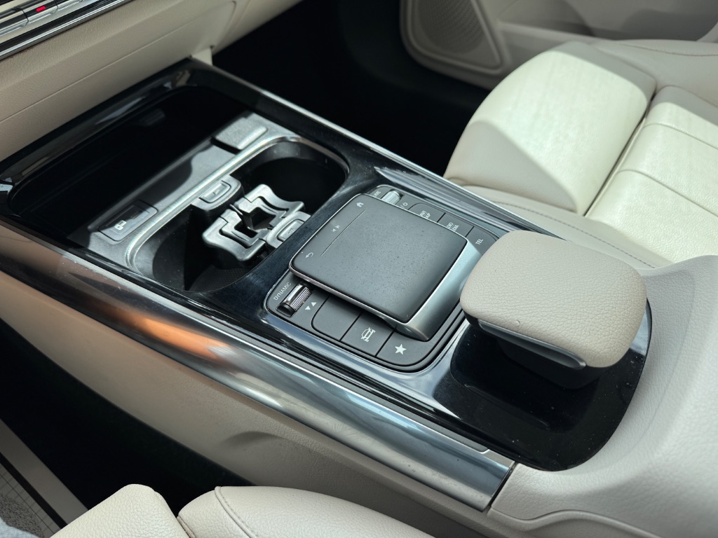 2021 Mercedes-Benz A-Class - $21,998