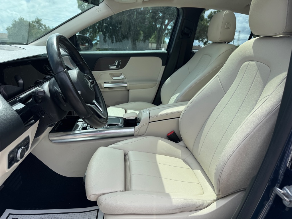 2021 Mercedes-Benz A-Class - $21,998