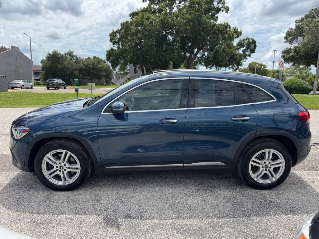 2021 Mercedes-Benz A-Class - $21,998