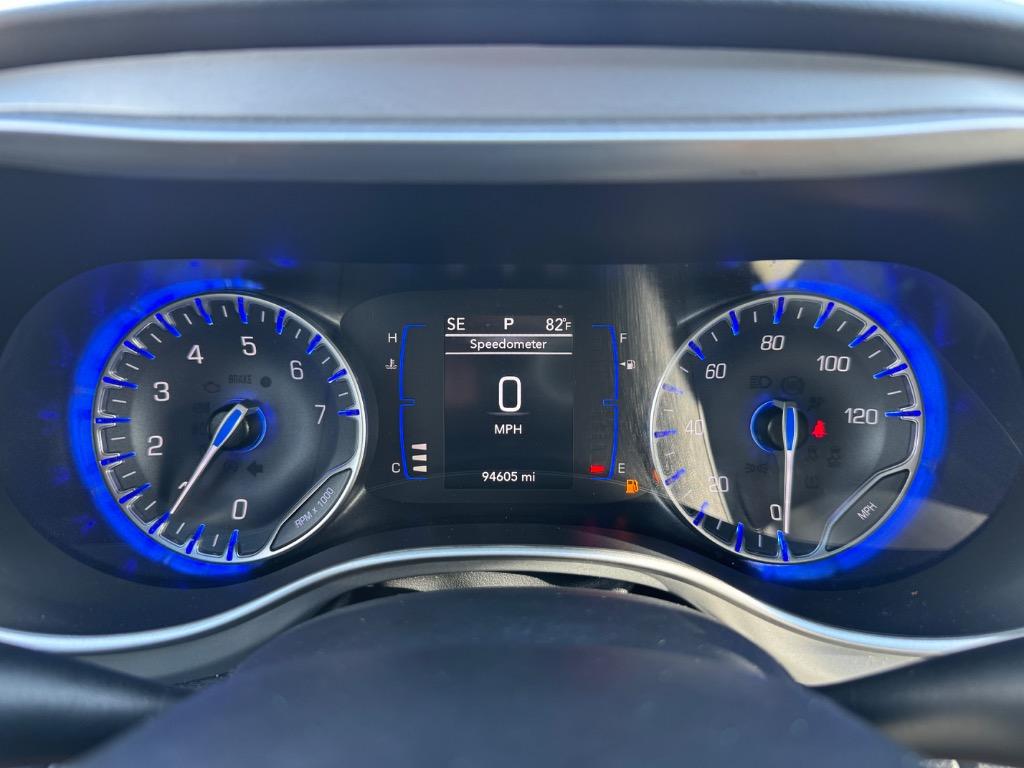 2020 Chrysler Pacifica - $13,998