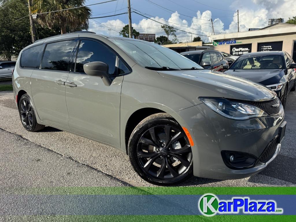 2020 Chrysler Pacifica - $13,998