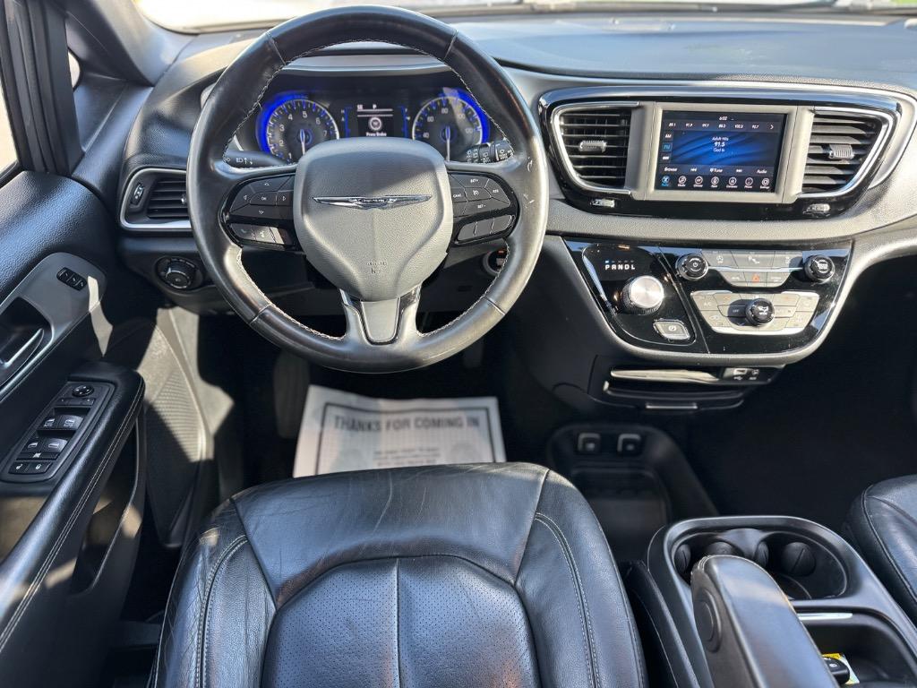 2020 Chrysler Pacifica - $13,998