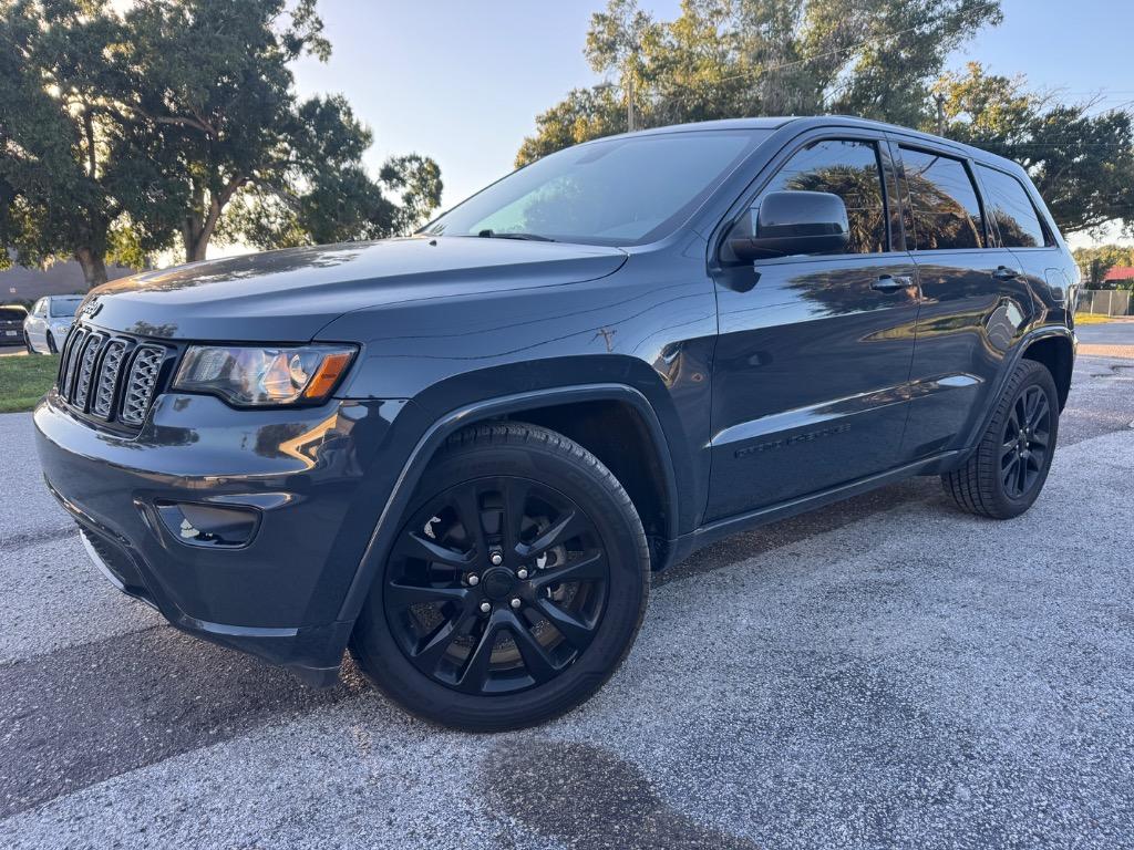 2017 Jeep Cherokee - $17,999