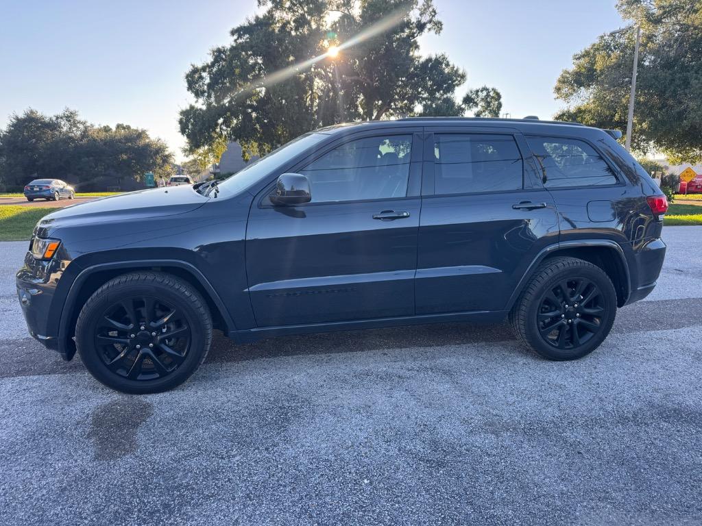 2017 Jeep Cherokee - $17,999