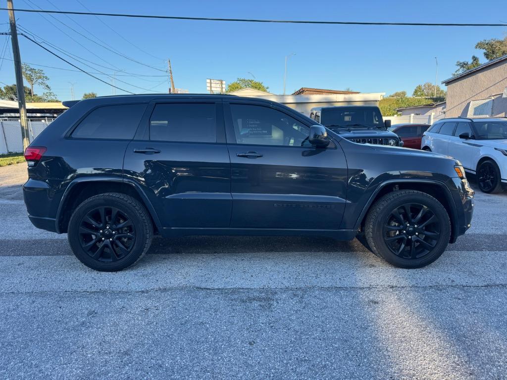 2017 Jeep Cherokee - $17,999