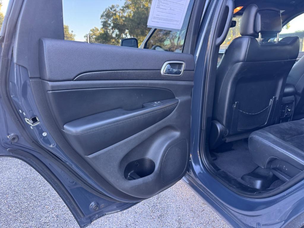 2017 Jeep Cherokee - $17,999