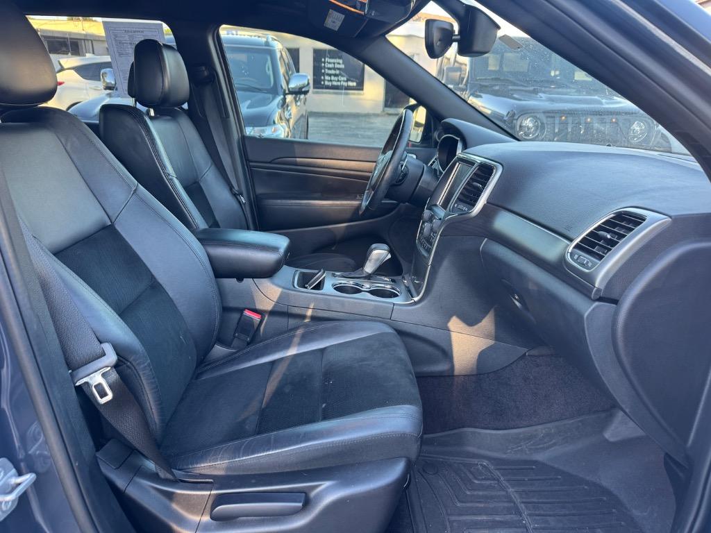 2017 Jeep Cherokee - $17,999