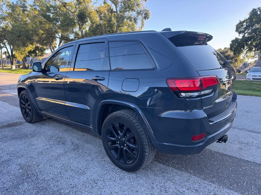 2017 Jeep Cherokee - $17,999