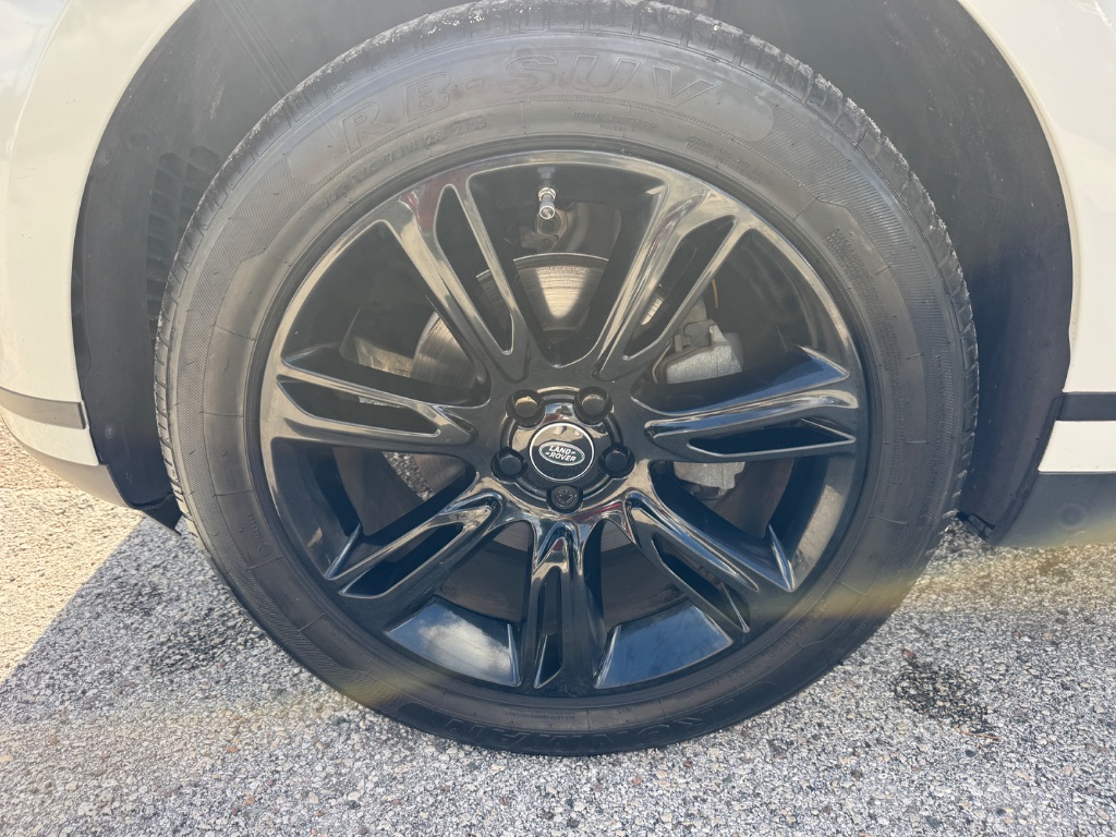 2020 Land Rover Range Rover Velar - $23,998