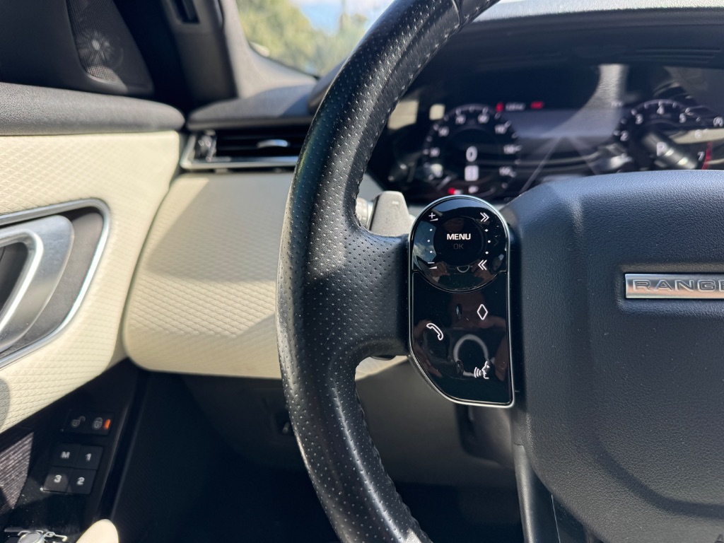 2020 Land Rover Range Rover Velar - $23,998