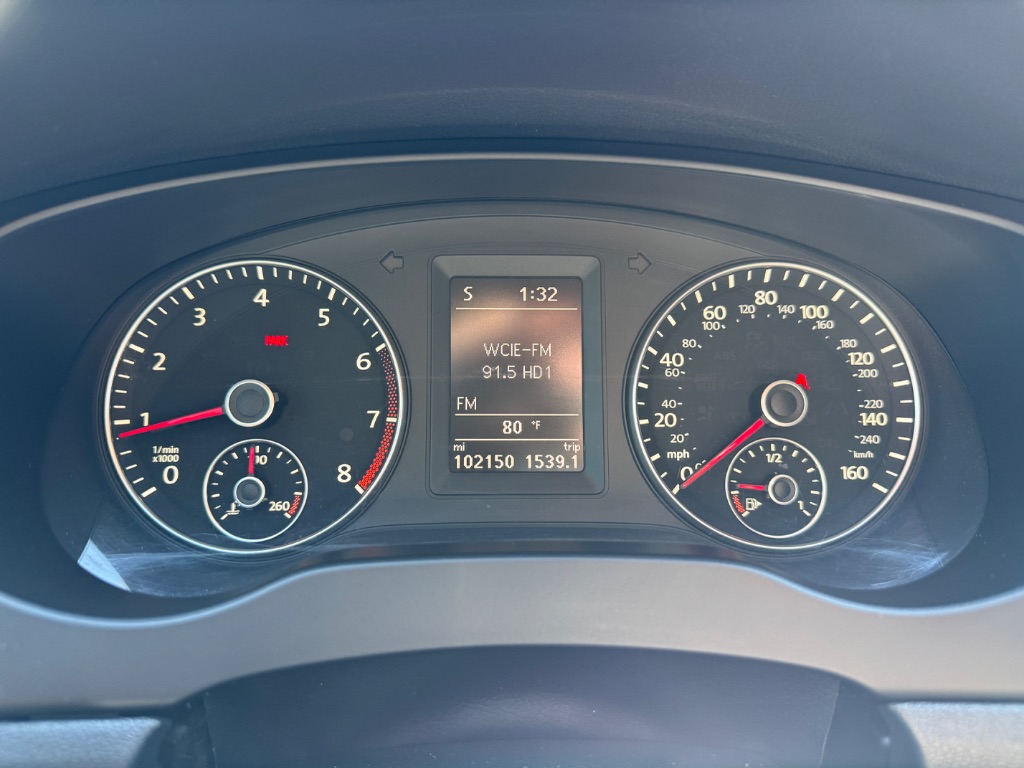 2013 Volkswagen Jetta - $9,999