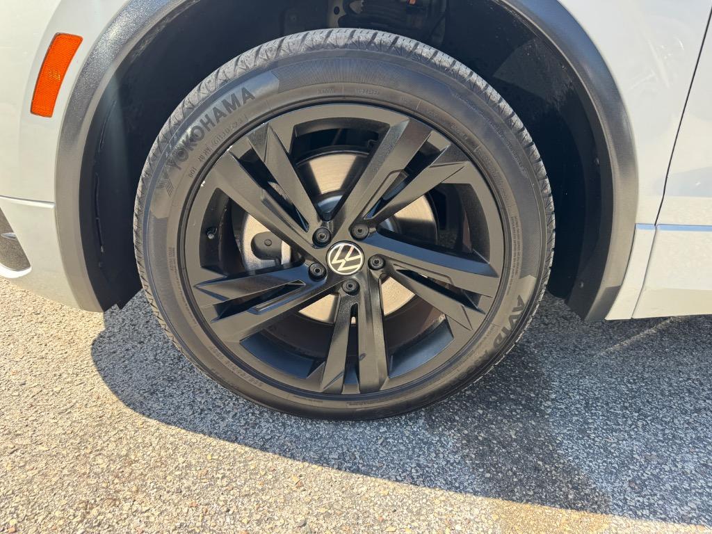 2023 Volkswagen Tiguan - $17,999