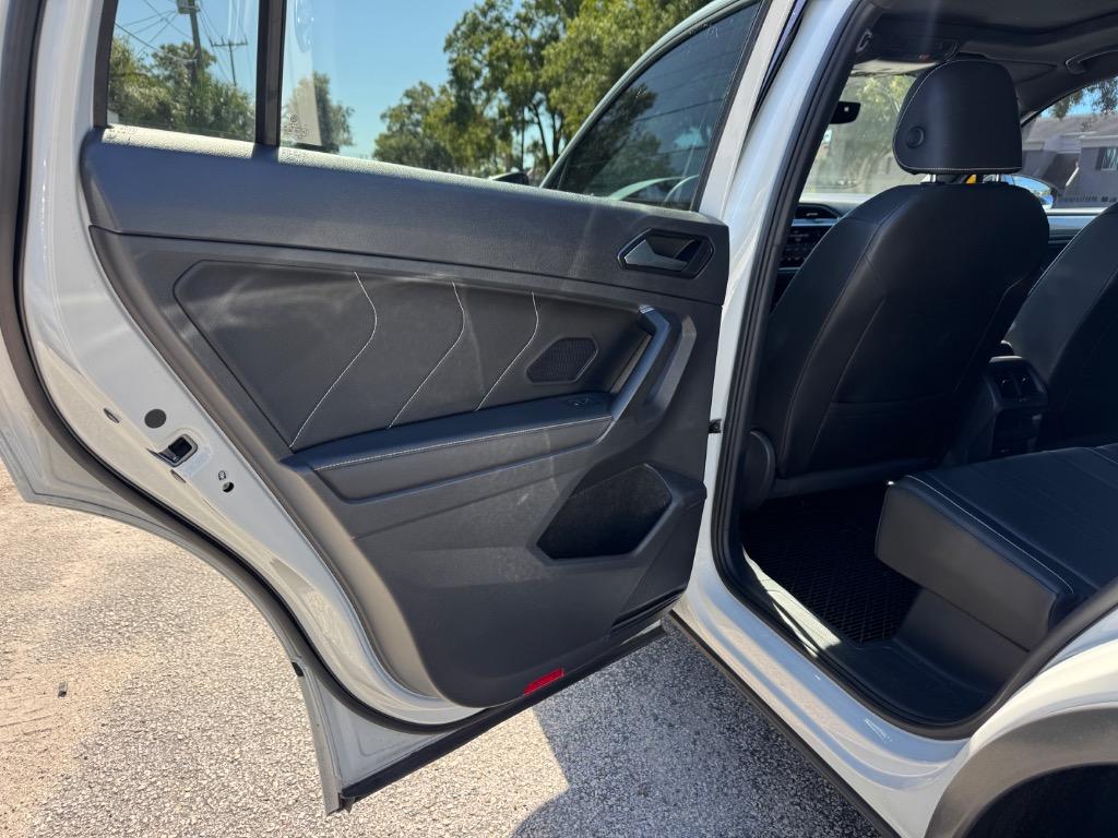 2023 Volkswagen Tiguan - $17,999