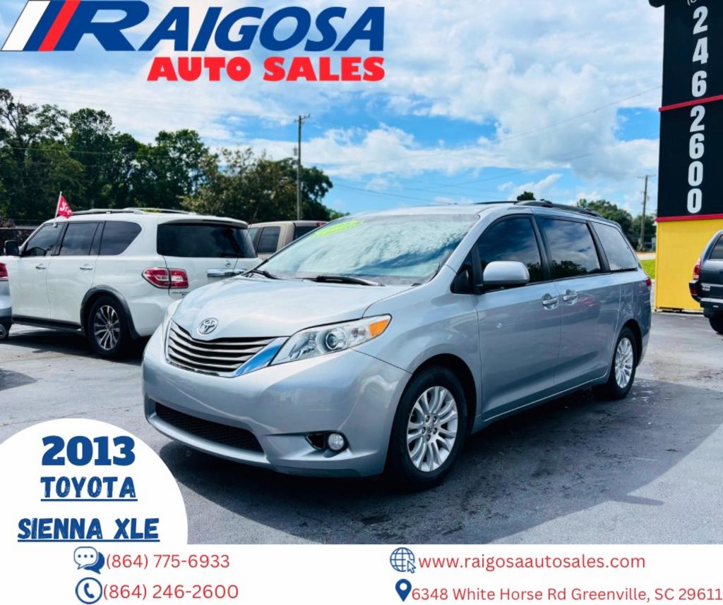 2013 Toyota Sienna XLE