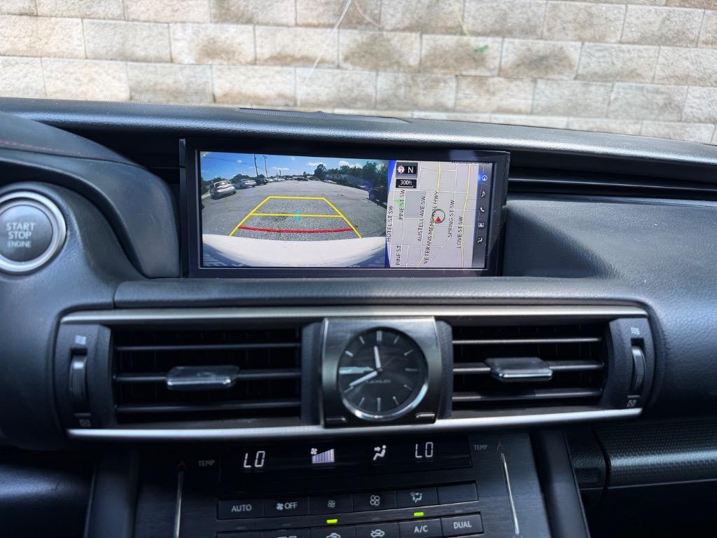 2017 Lexus IS