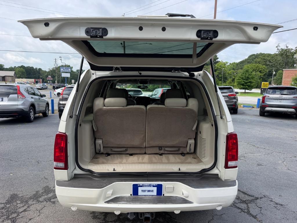 2004 Cadillac Escalade