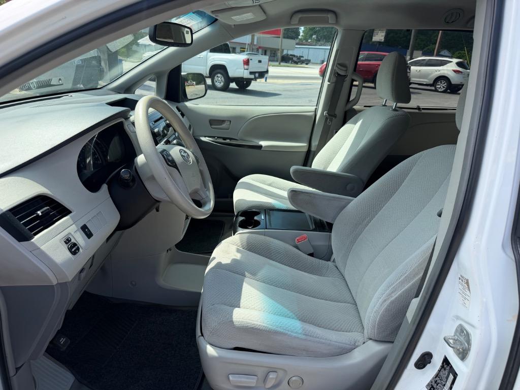 2013 Toyota Sienna