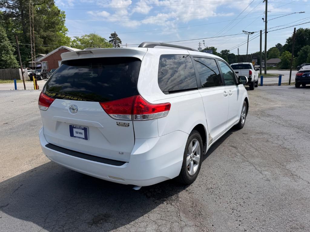 2013 Toyota Sienna