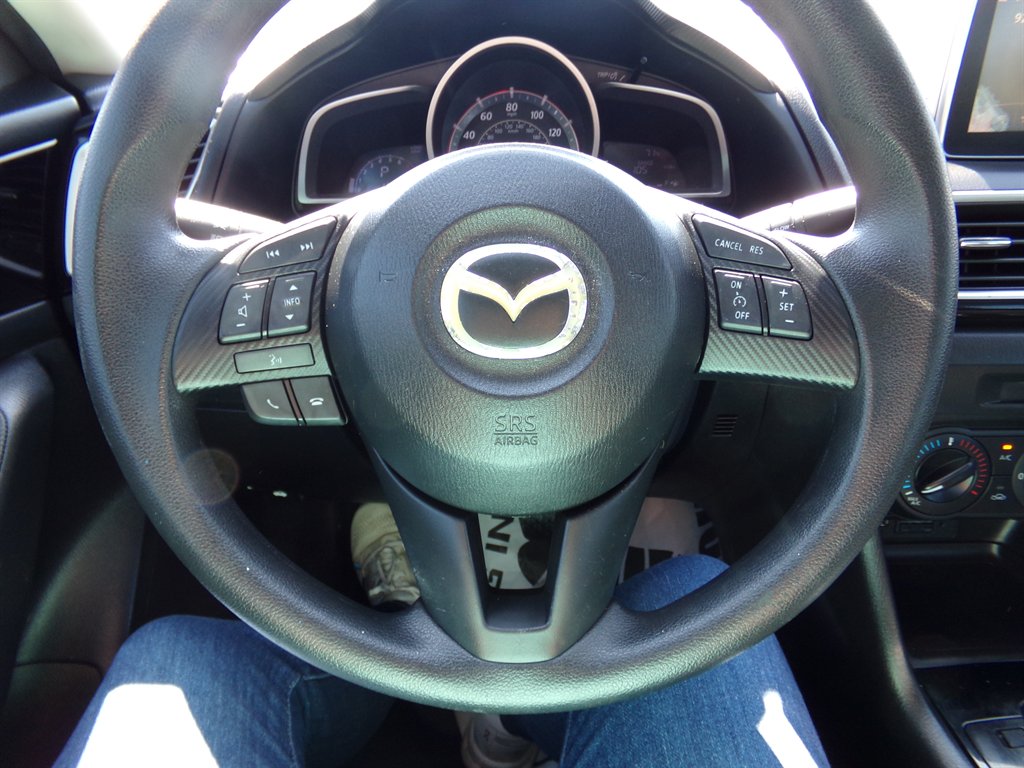 2016 MAZDA MAZDA3