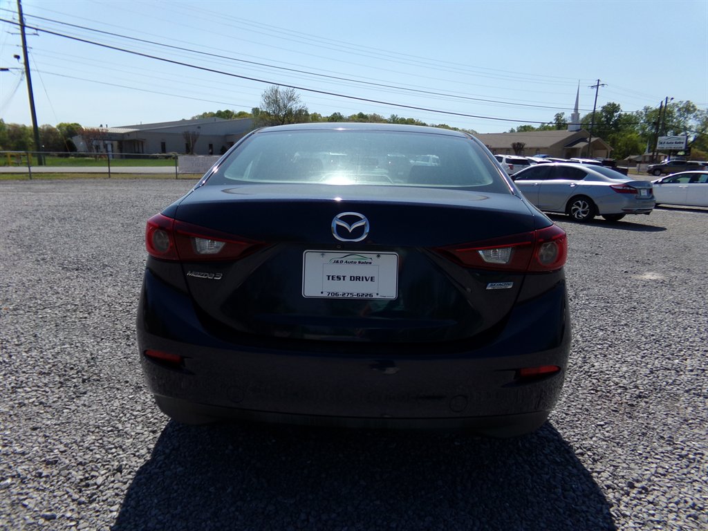 2016 MAZDA MAZDA3